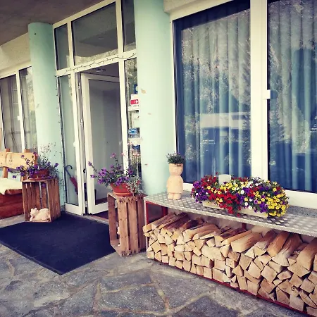 Ξενοδοχείο Alpenperle